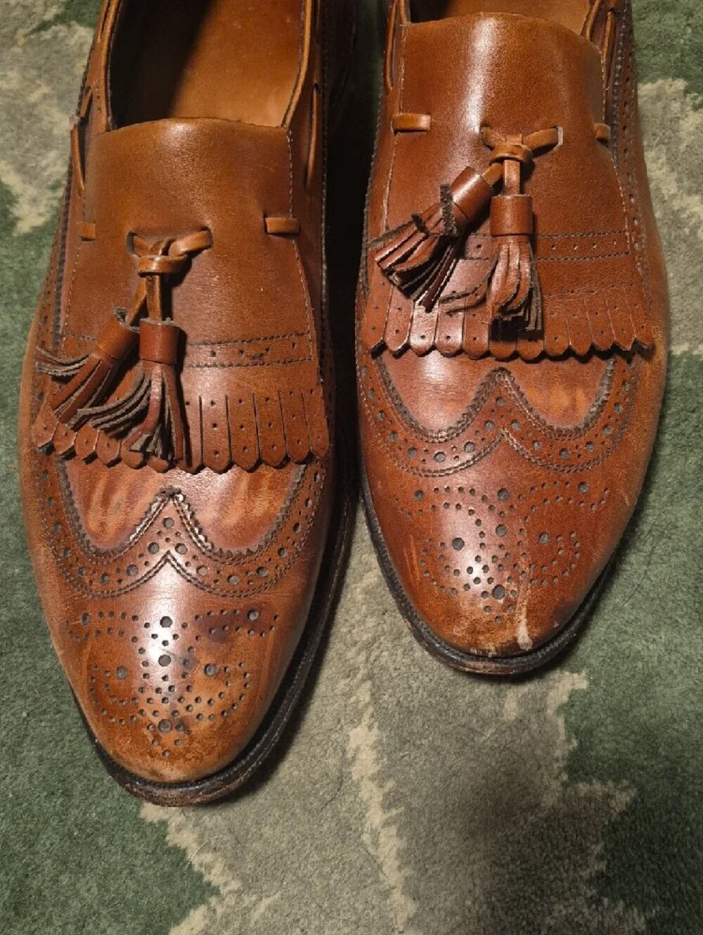 Allen Edmonds Tan Leather Tassel Wingtip Loafers